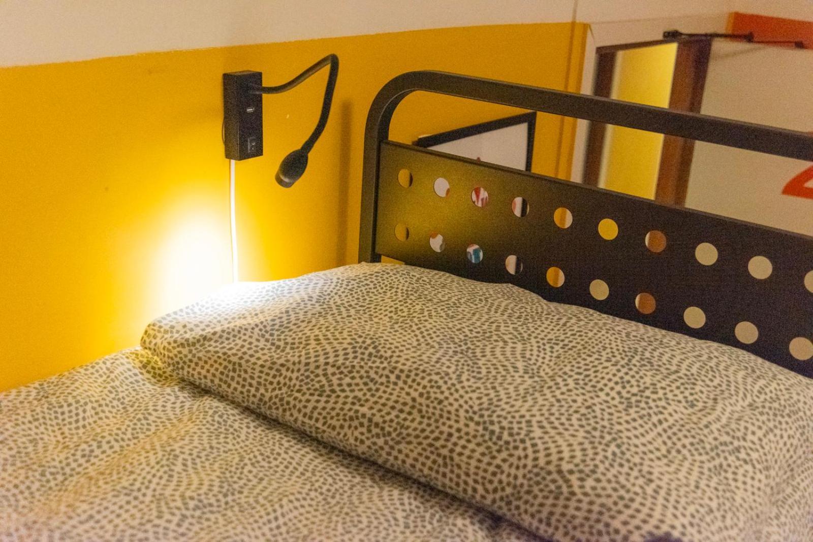 Sunflower Beach Backpacker Hostel & Bar Rimini Eksteriør billede